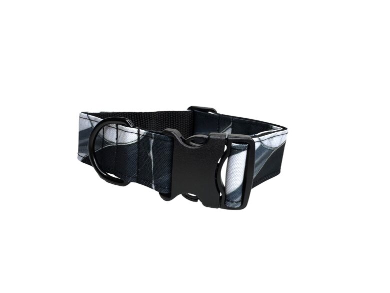 PELĒKS MARMORS KAKLA SIKSNA